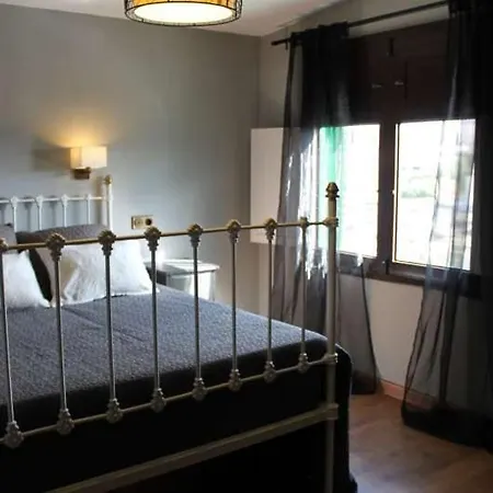 Sleeps 8 Pool Wifi Lägenhet Masdache